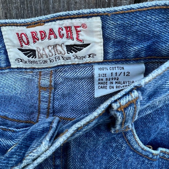 90’s Jordache Button Ankle Jeans - Picture 2 of 8